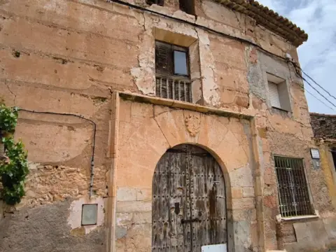 Casa rústica en Alpeñés