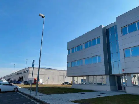 Oficina en Noáin