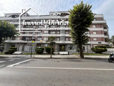 Piso en calle de Silvestre Ochoa