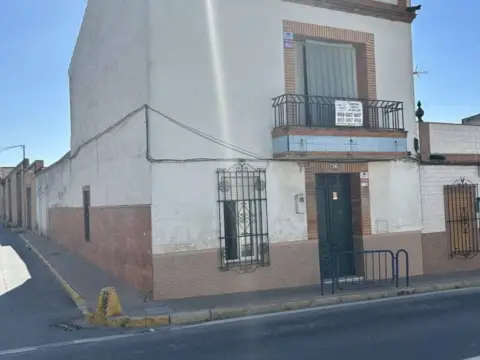 Casa adosada en La Palma del Condado