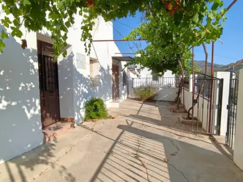 Casa rústica en Comares