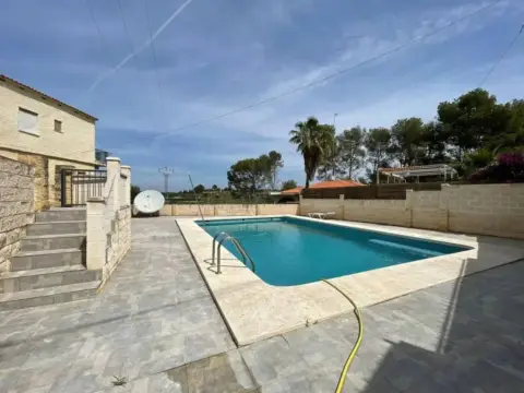 Chalet en calle calle D'alacant, Godelleta S-N