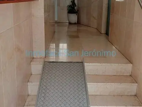 Piso en San Jerónimo-La Bachillera
