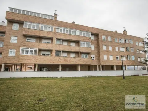 Piso en San Antonio-Estación-Las Hervencias