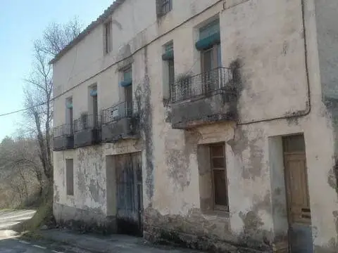Chalet en calle calle Unica No Number
