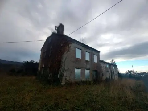 Casa en Berruga (Castropol)