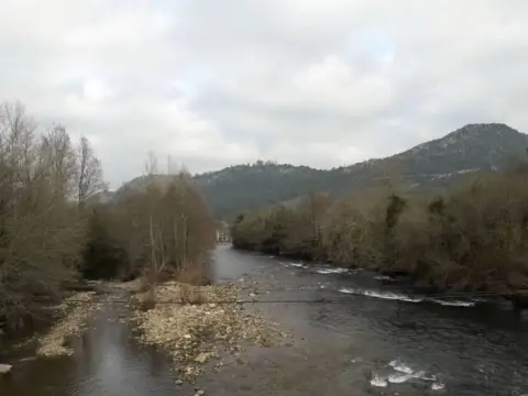 Casa rústica en Corvera de Toranzo