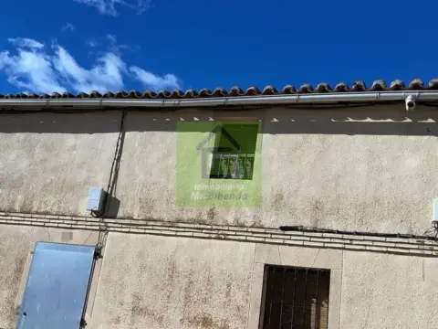 Casa rústica en Pajares de La Lampreana