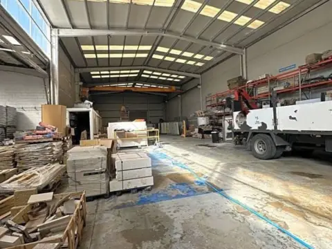 Nave industrial en Barros