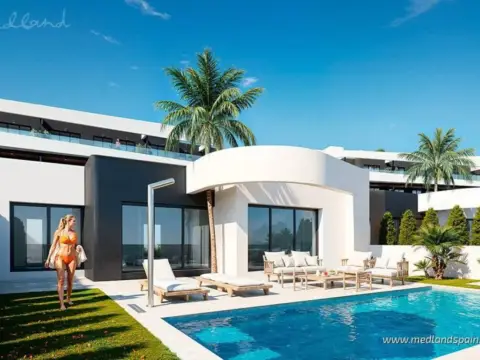 Chalet en Los Alcázares