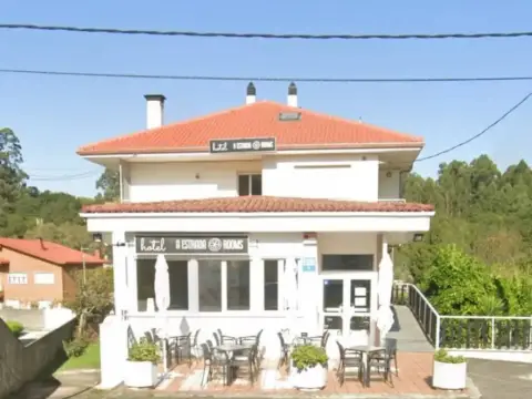 Chalet en A Estrada