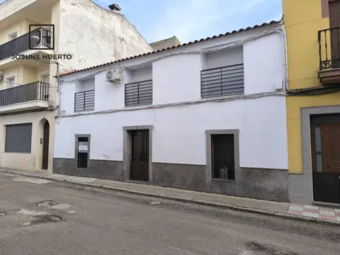 Casa rústica en Zalamea de La Serena