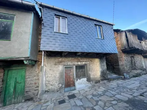 Casa rústica en Carballeda de Valdeorras