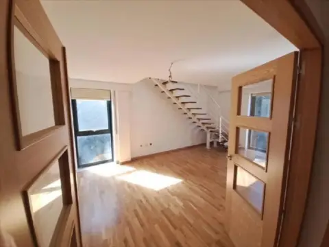 Piso en Lobios