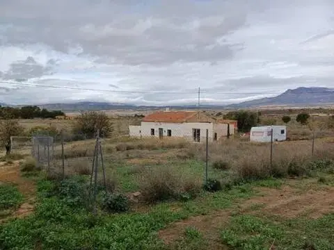 Casa rústica en calle Diseminado Casa Soldado, 21