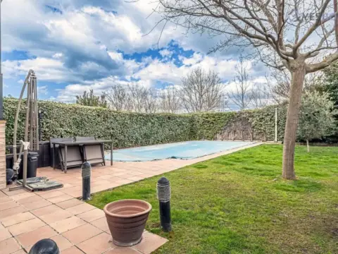 Casa en Núcleo Urbano