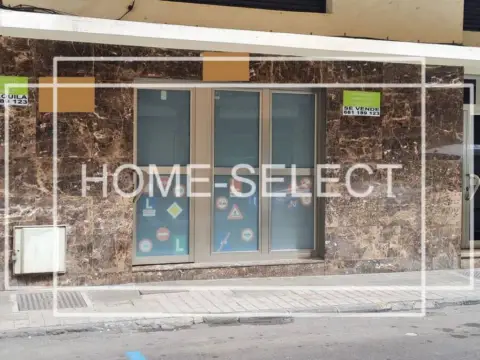 Local comercial en calle Alonso Alvarado