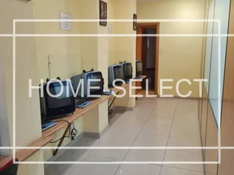 Local comercial en calle Alonso Alvarado