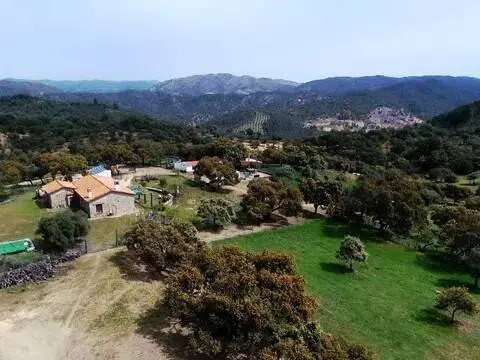 Casa rústica en La Nava