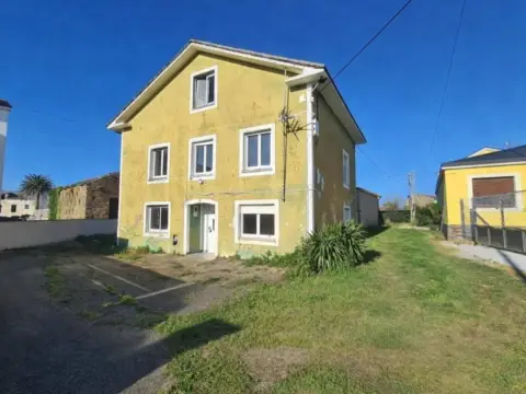 Casa en Tapia de Casariego