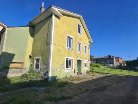 Casa en Tapia de Casariego