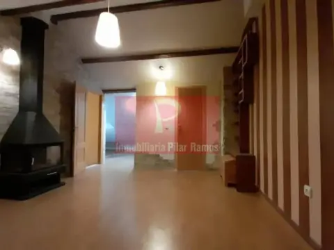 Casa adosada en Valdefresno