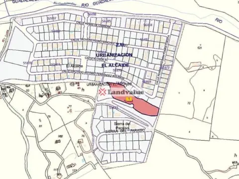 Terreno en calle Sierra del Paraiso