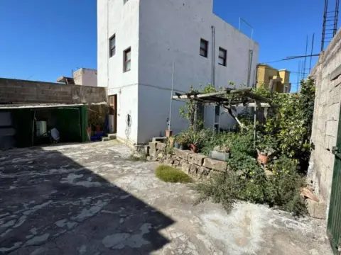 Casa rústica en Guía de Isora
