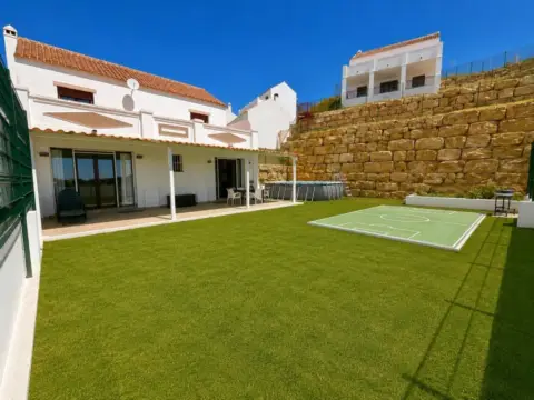 Chalet en Casares
