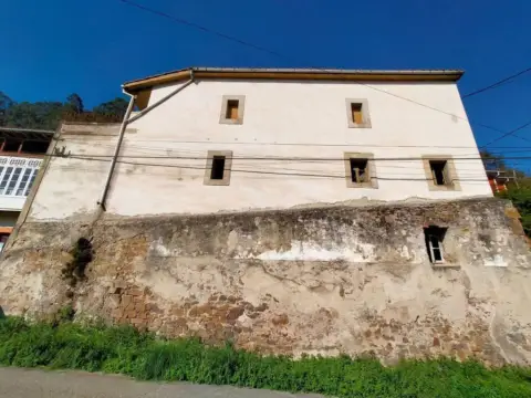 Casa en Pravia