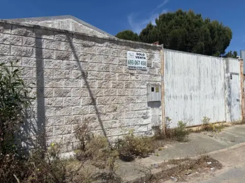 Nave industrial en Almonte