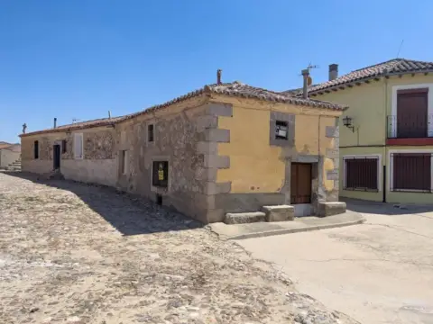 Casa rústica en Velayos