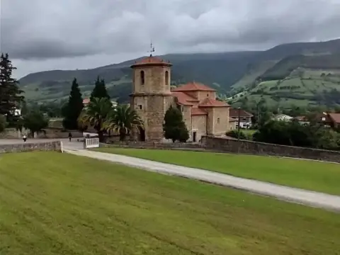 Casa en Corvera de Toranzo