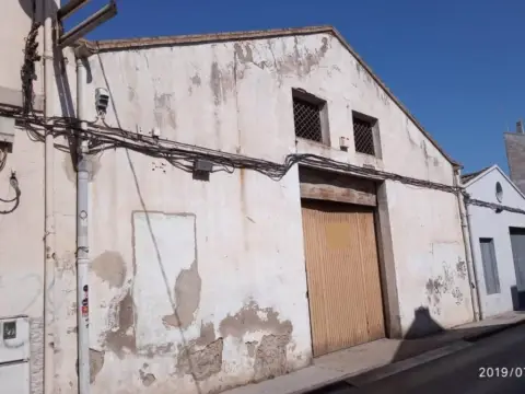 Nave industrial en Zona Avinguda Alemanya-Avinguda Itàlia