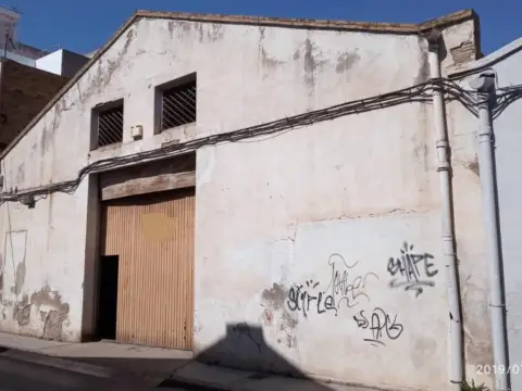 Nave industrial en Zona Avinguda Alemanya-Avinguda Itàlia