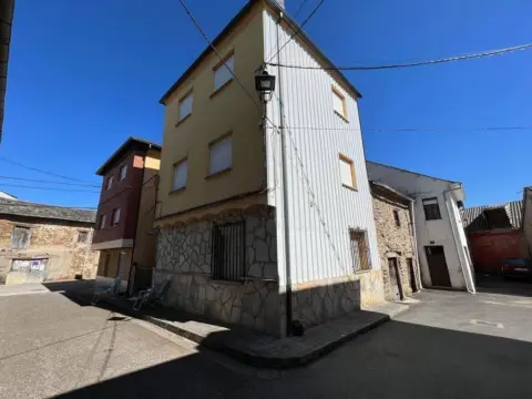 Casa en Noceda