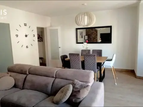 Piso en Xalets-Humbert Torres