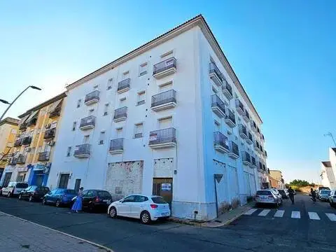Local comercial en Avenida de la Feria