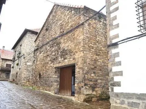 Casa rústica en calle Gil Berges