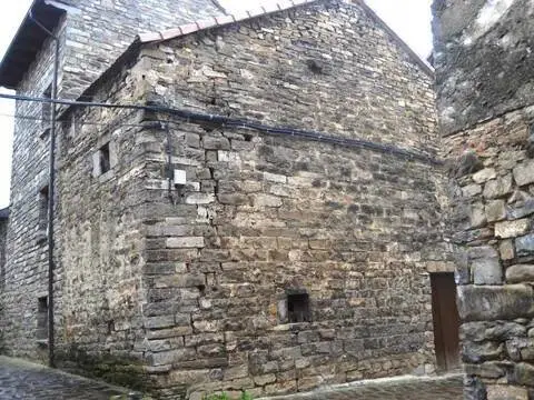 Casa rústica en calle Gil Berges