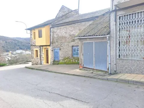 Casa en Toreno