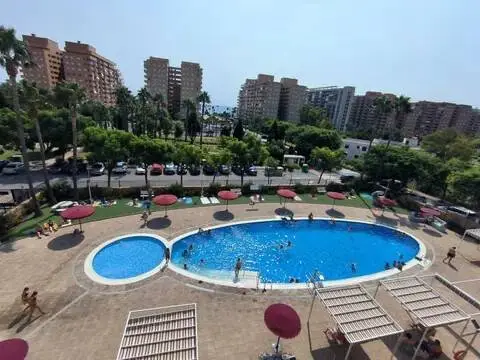 Piso en Avenida de la Central