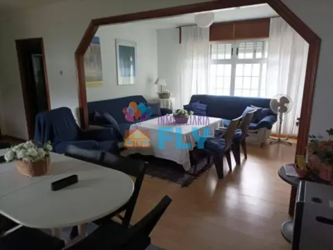 Chalet en Vilaboa