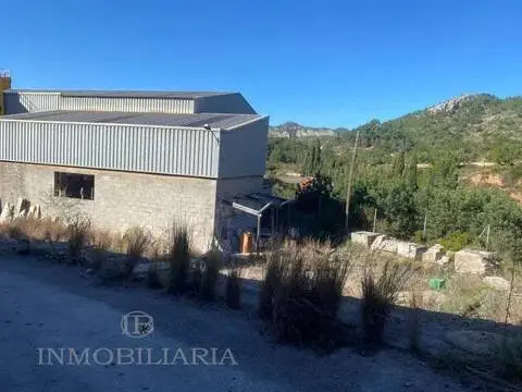 Nave industrial en Carrer de Zaragoza