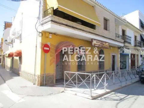Local comercial en calle de Belén