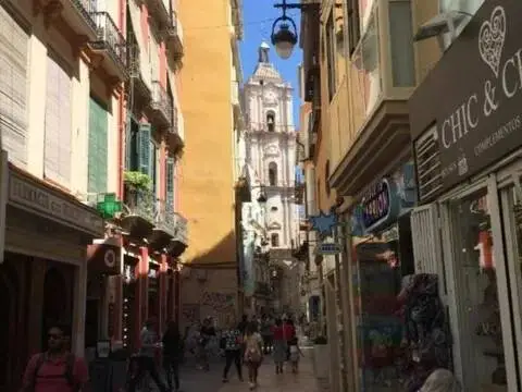 Local comercial en Centro Histórico-La Merced