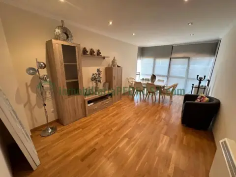 Piso en A Seca-Os Salgueriños