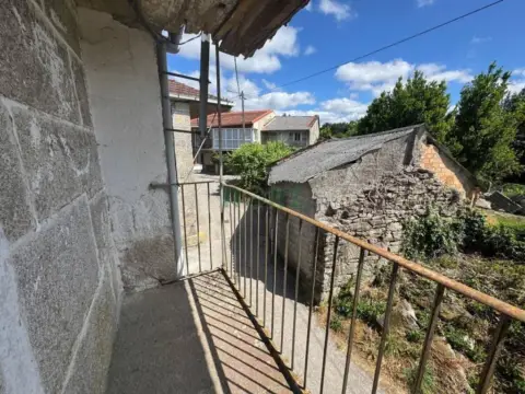 Casa en San Cristovo de Cea