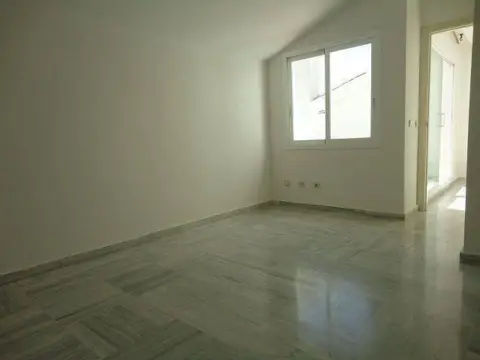 Piso en Lomas de Marbella Club-Puente Romano