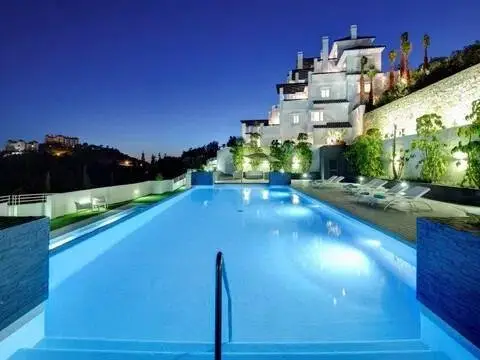 Piso en calle calle Islas Azores No Number